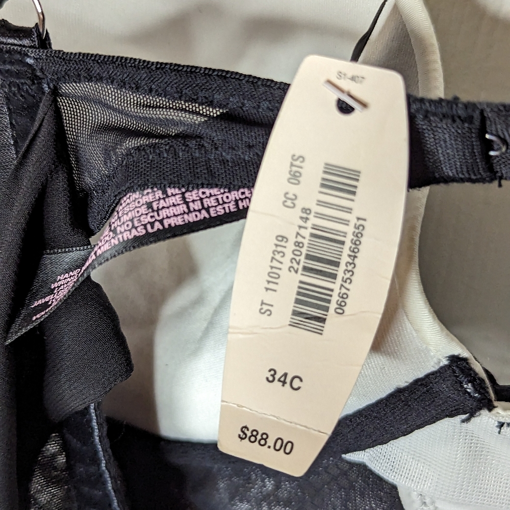 Victoria's Secret black ivory satin and  lace lingerie NWT size 34C - Picture 3 of 15